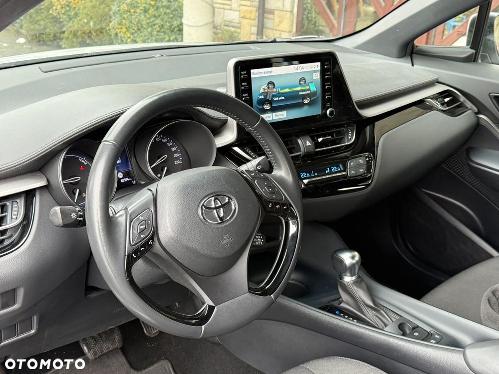 Toyota C-HR 1.8 Hybrid Business Edition - 16