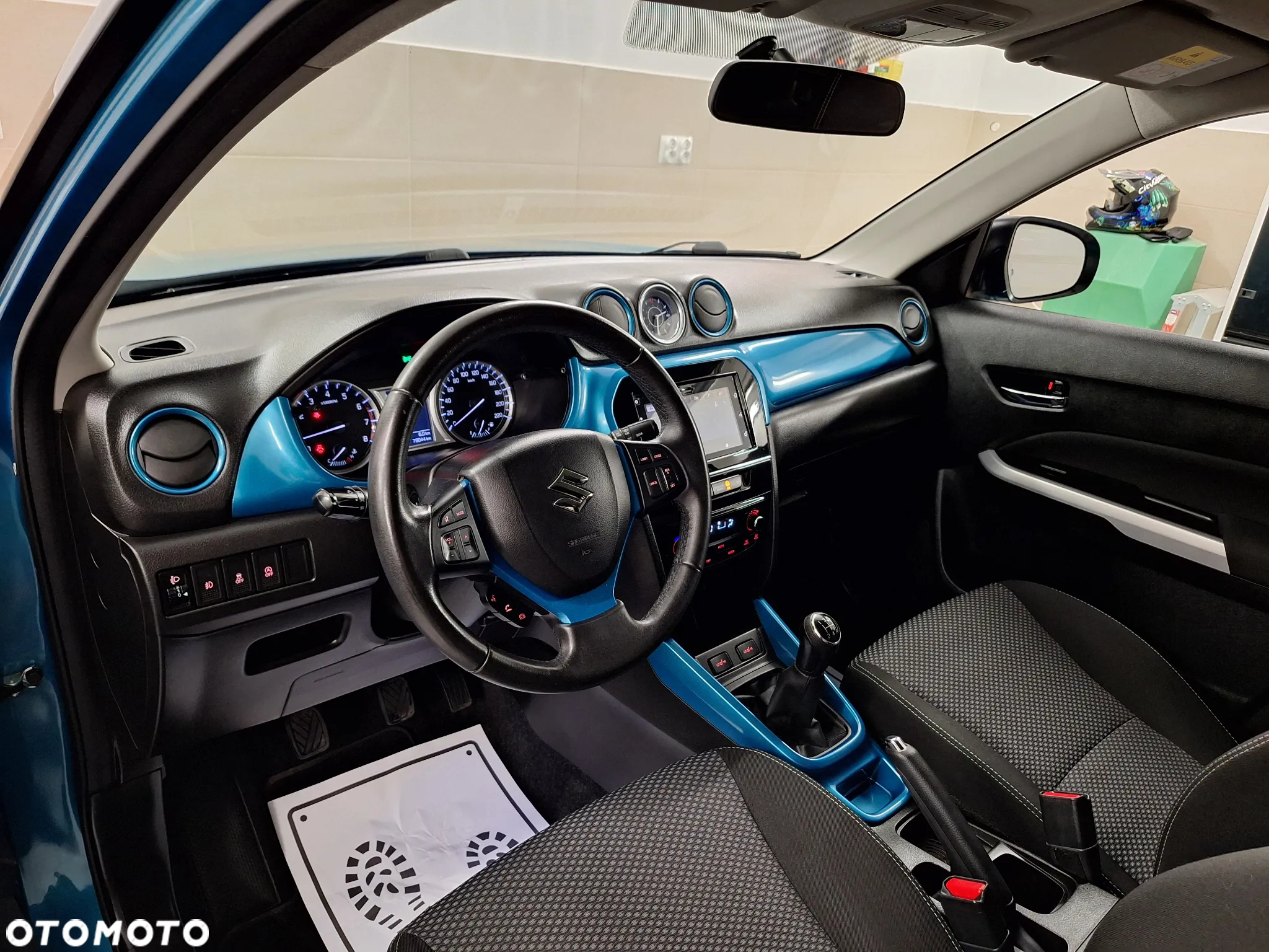 Suzuki Vitara 1.6 Premium 2WD - 18