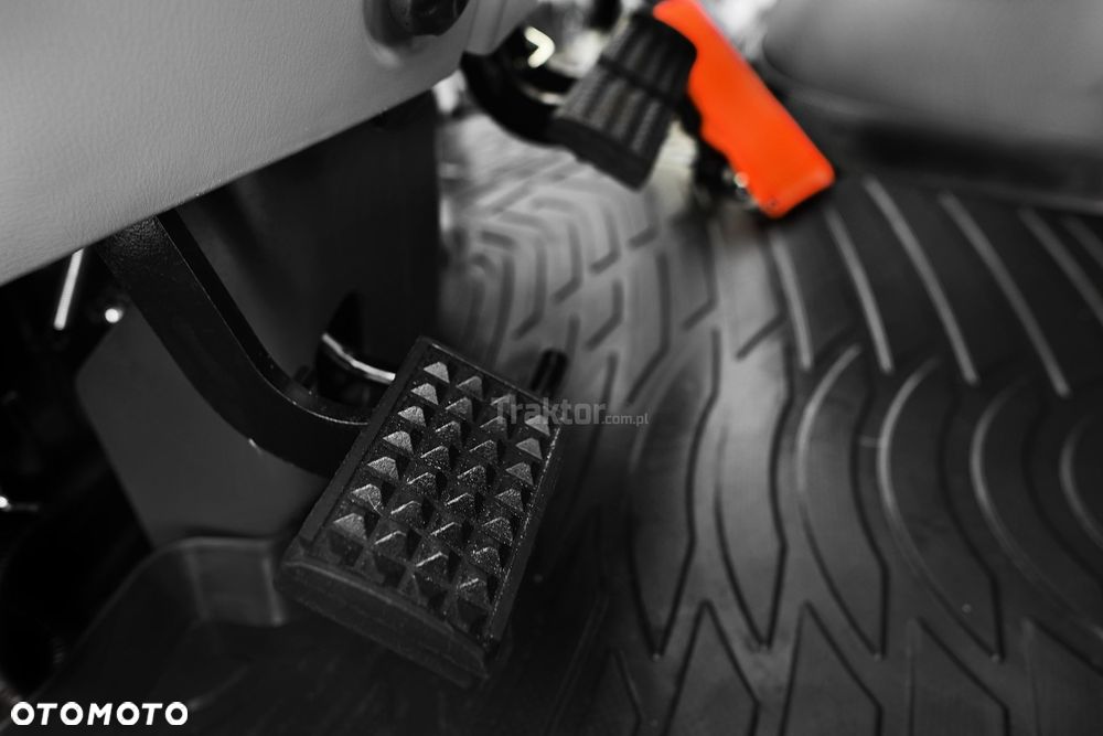 LS Traktor MT5.73 - 39