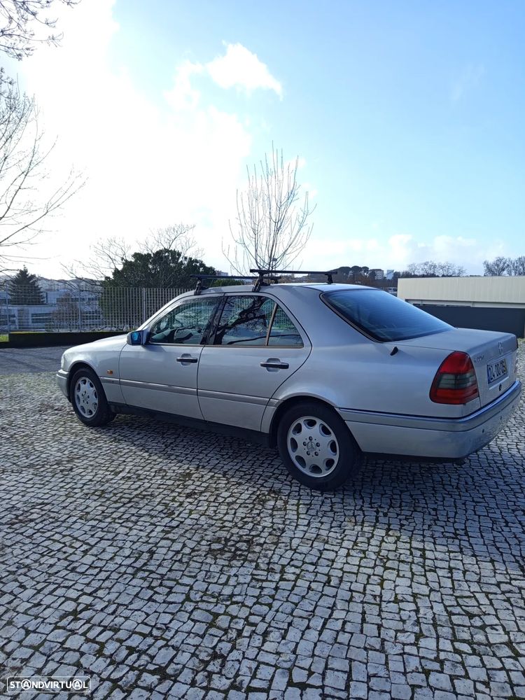 Mercedes-Benz C 220 D Elegance - 5