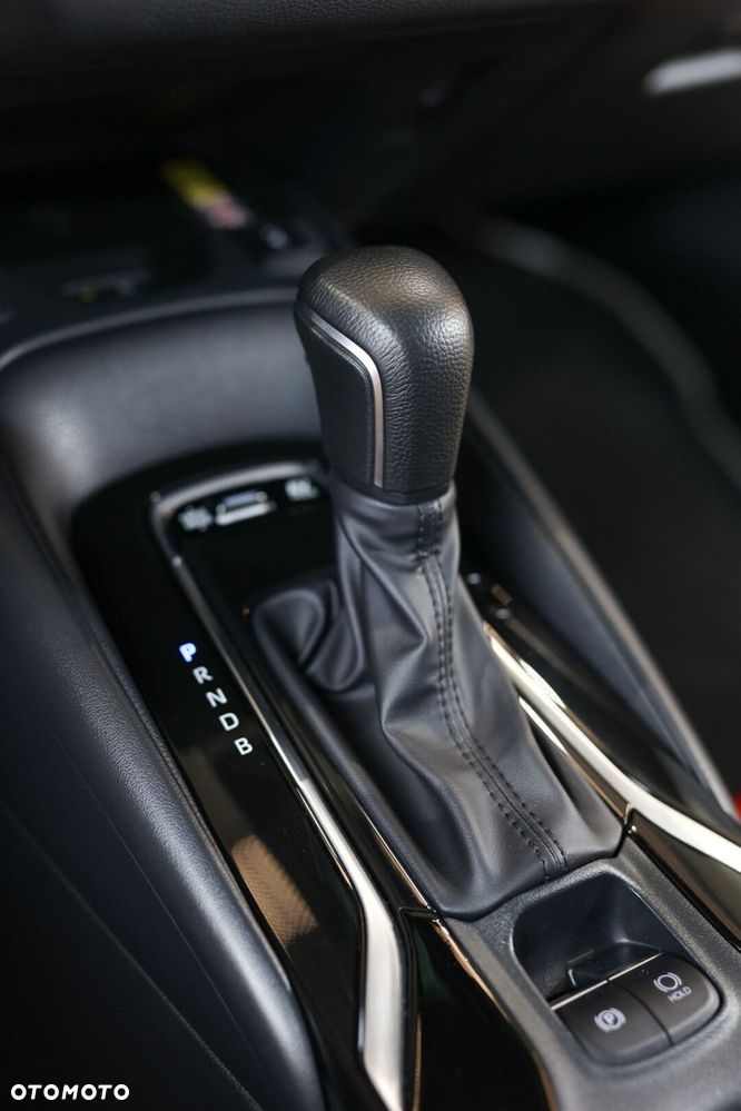 Toyota Corolla 1.8 Hybrid Comfort - 31