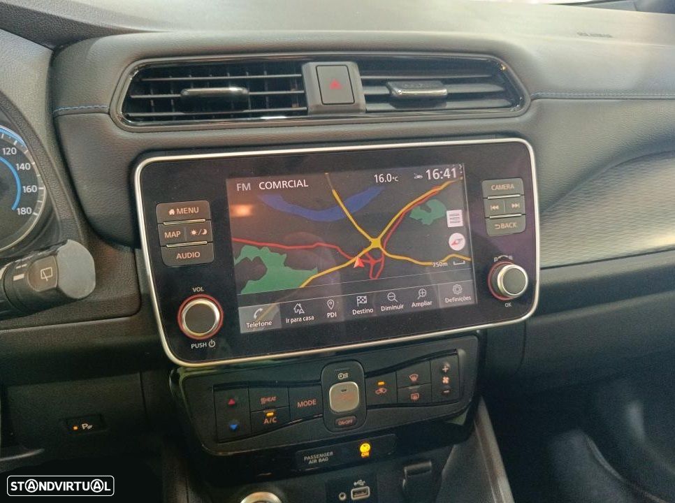 Nissan Leaf N-Connecta - 5