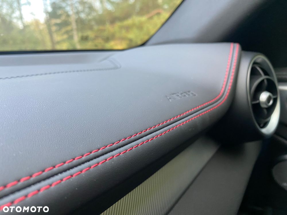 Alfa Romeo Giulia 2.0 Turbo Competizione Q4 - 17