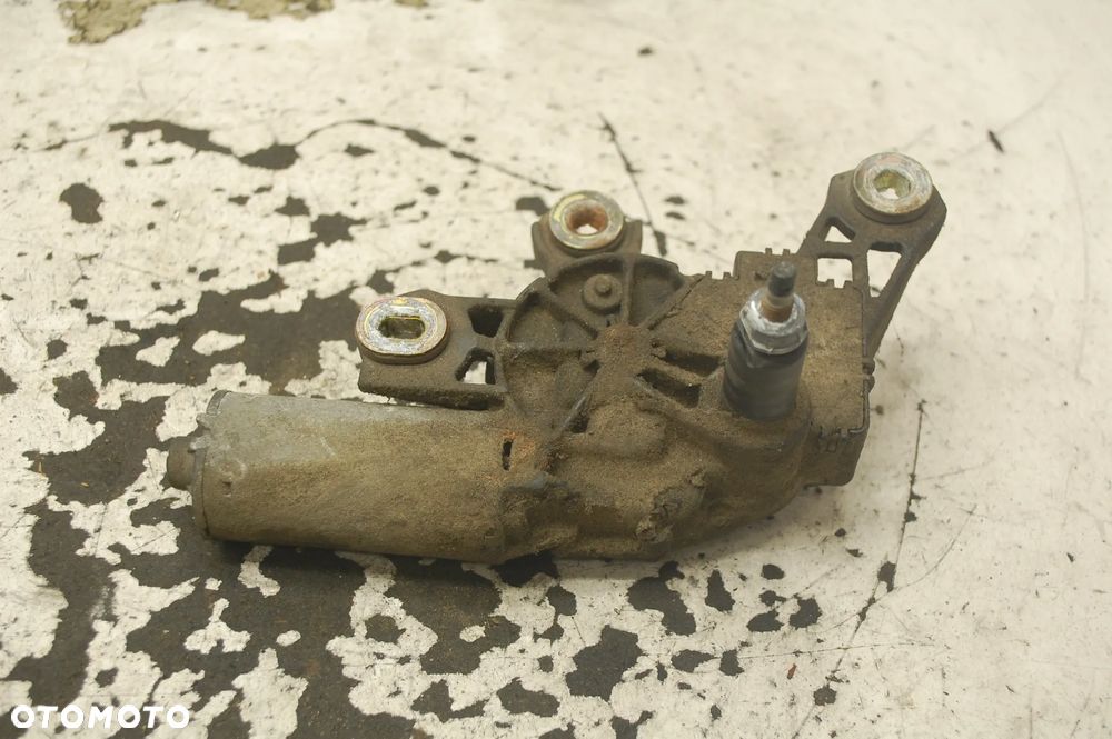 SILNICZEK WYCIERACZKI TYŁ TYLNY 3B9955711C VW PASSAT B5 KOMBI LIFT 3B9955711F - 3