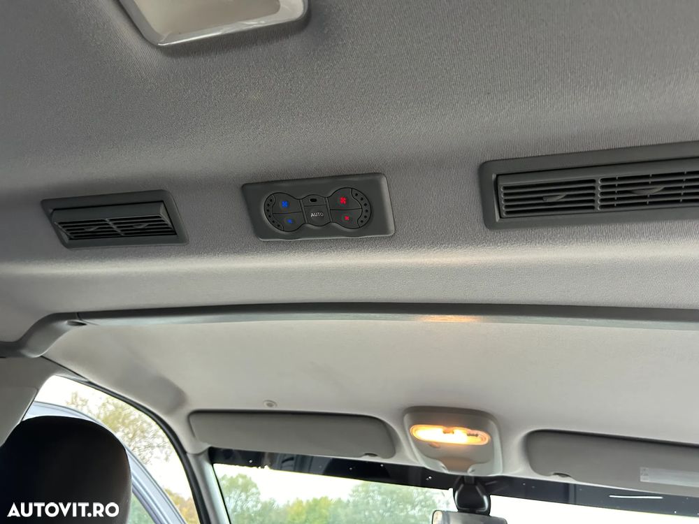 Renault Trafic 2.0 dCi 115 Combi L1H1 - 16