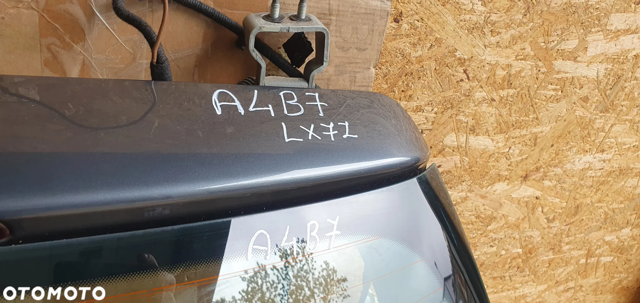 Klapa bagażnika tył tylna Audi A4 B7 Kombi LX7Z - 11