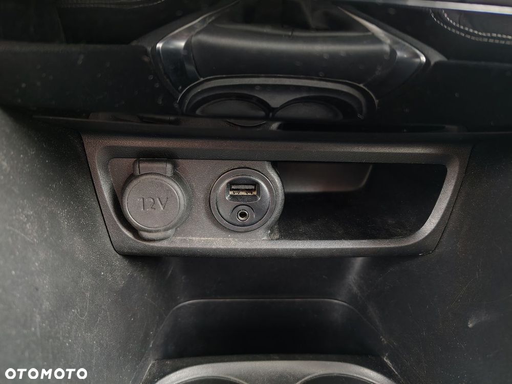 Peugeot 208 1.2 PureTech Active - 17