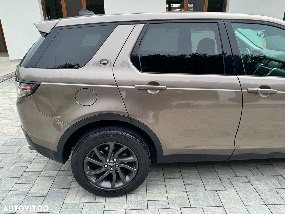 Land Rover Discovery Sport 2.0 l TD4 HSE - 28