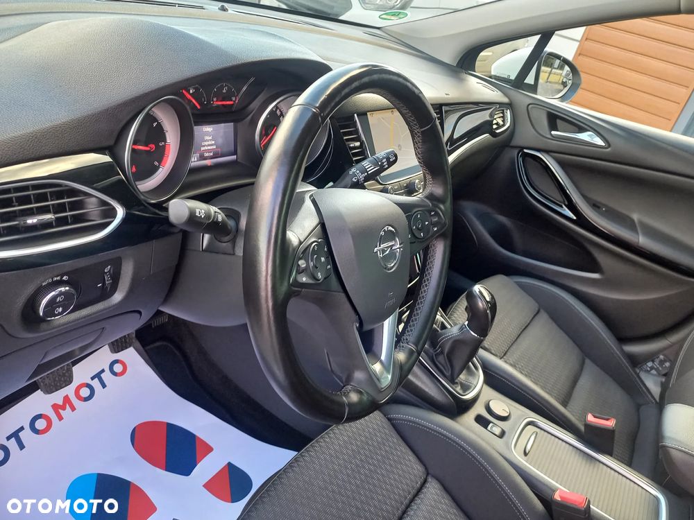 Opel Astra 1.6 CDTI Dynamic S&S - 23