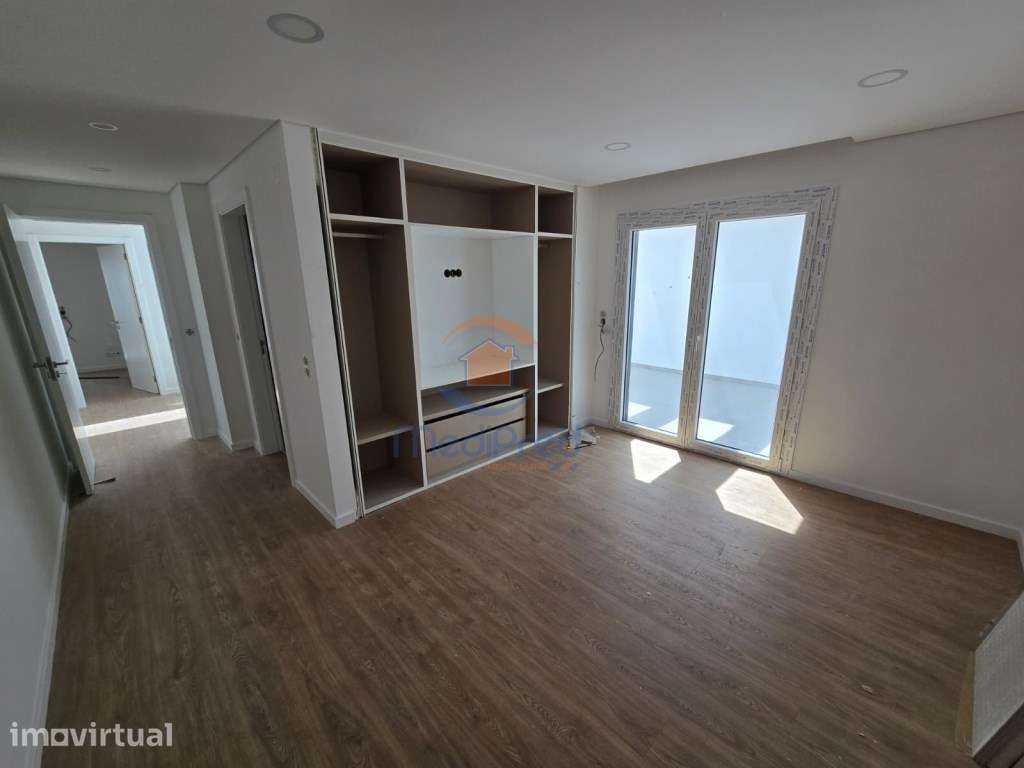 Moradia T4 em Construção | Famões, Odivelas - Grande imagem: 5/17