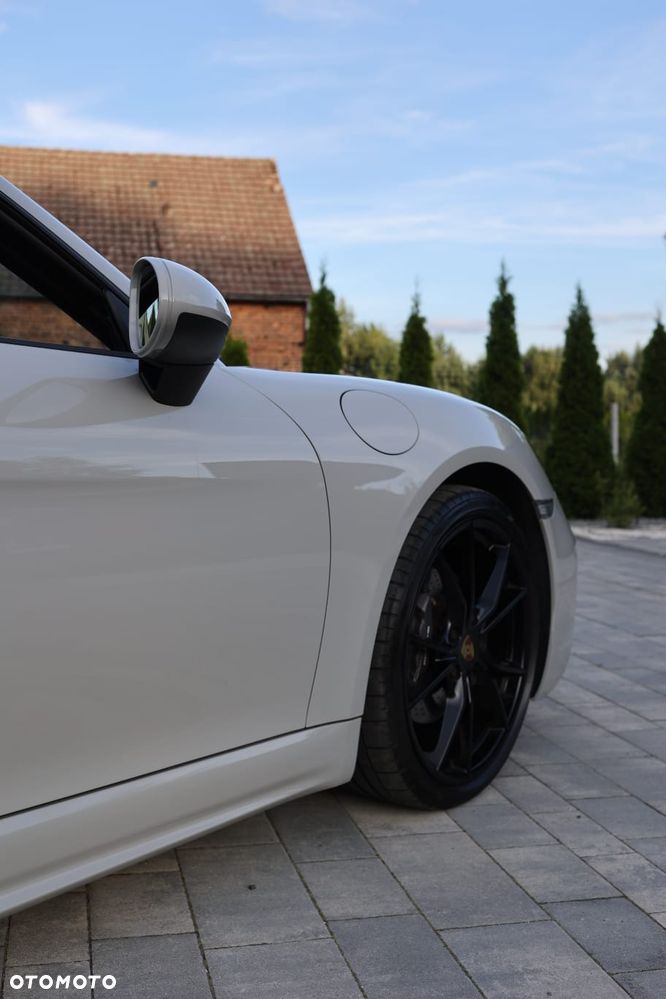 Porsche Boxster - 11