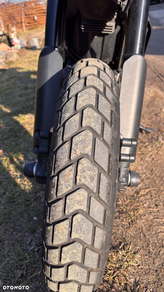 Ducati Scrambler - 15