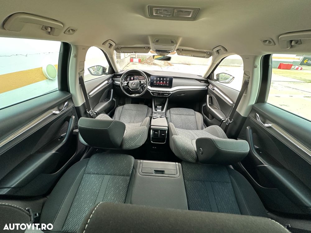 Skoda Octavia ver-combi-2-0-tdi-150-cp-dsg-sportline - 6