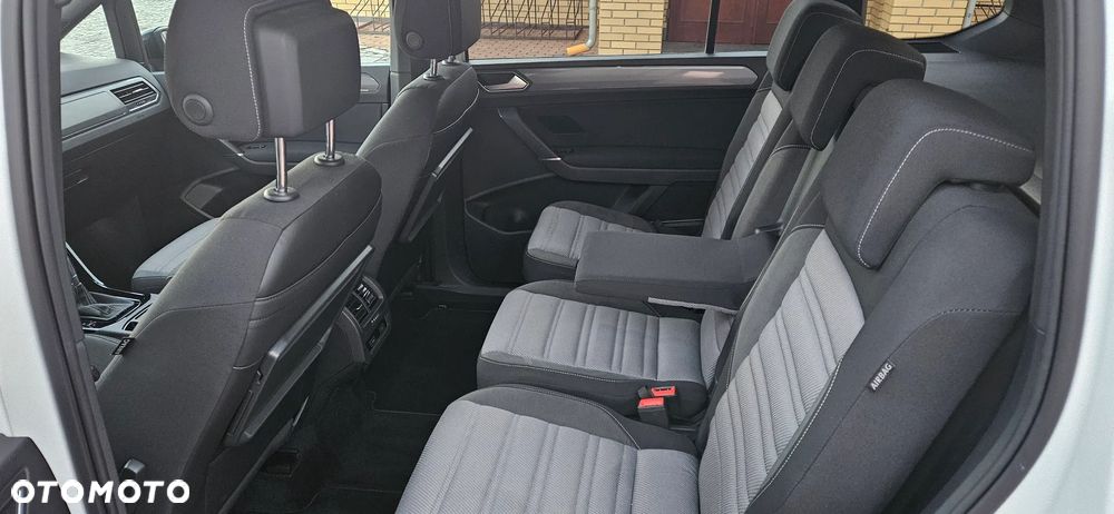 Volkswagen Touran 1.4 TSI BMT Highline DSG - 17