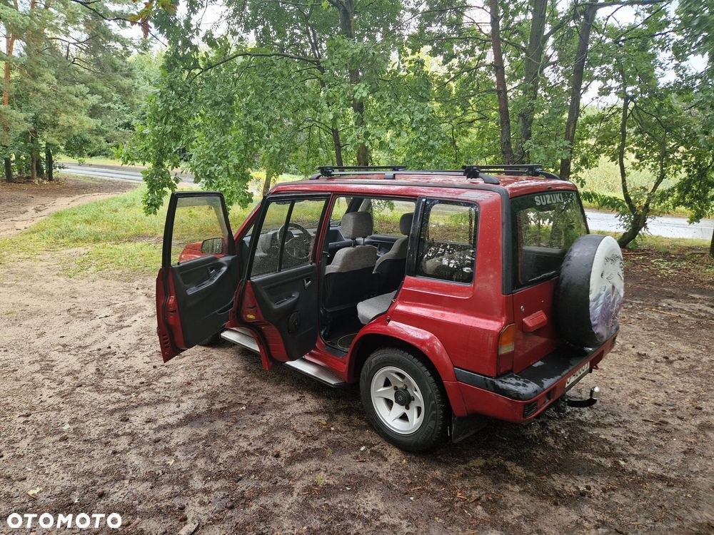Suzuki Vitara 1.6 JX Long - 22