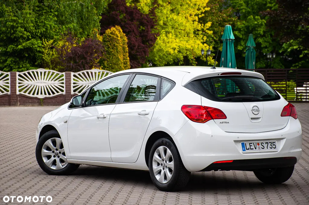 Opel Astra - 27
