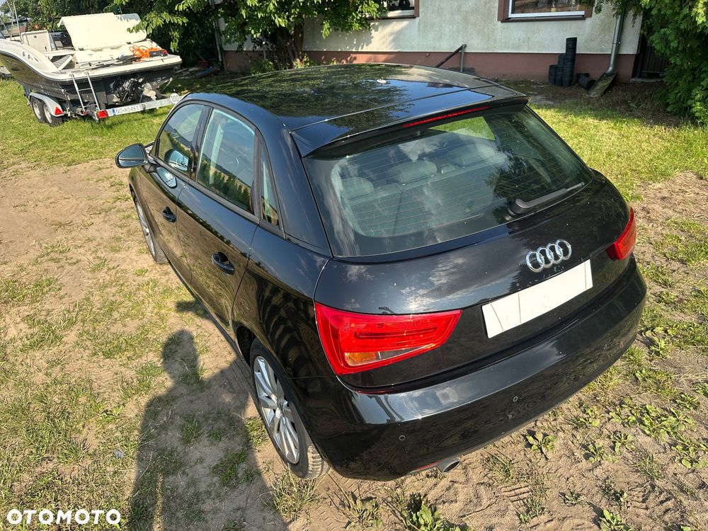 Audi A1 Sportback 1.6 TDI Attraction - 27