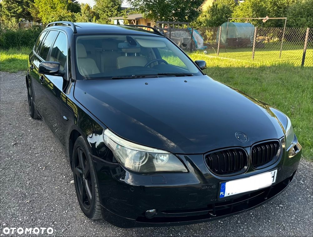 BMW Seria 5 525xi - 6