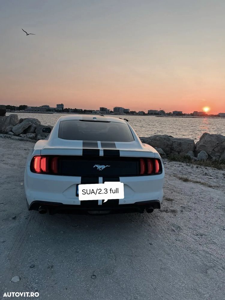 Ford Mustang 2.3 Eco Boost Aut. - 7
