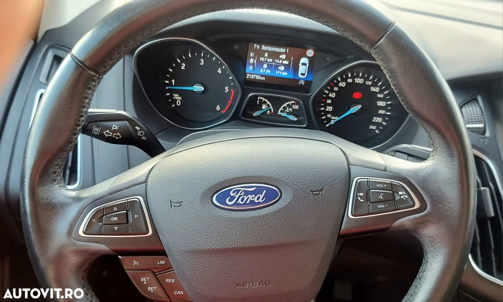 Ford Focus 1.5 TDCi Titanium - 8