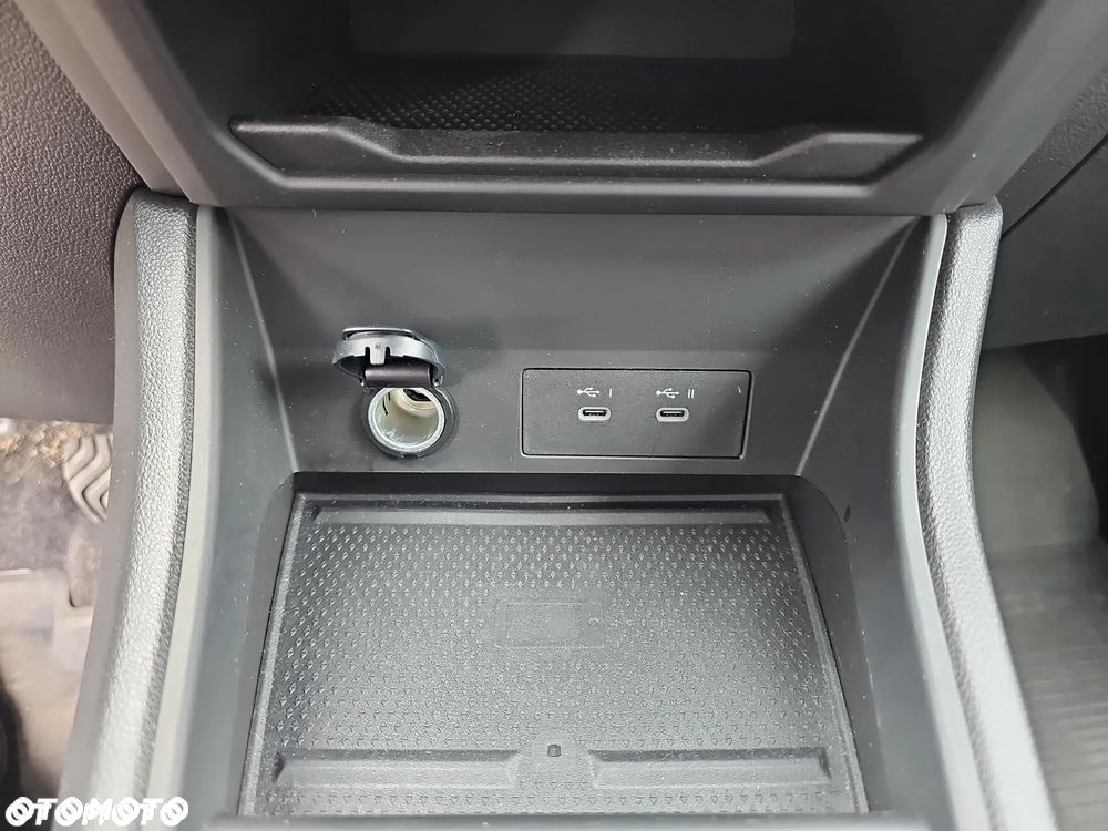 Renault Captur - 18