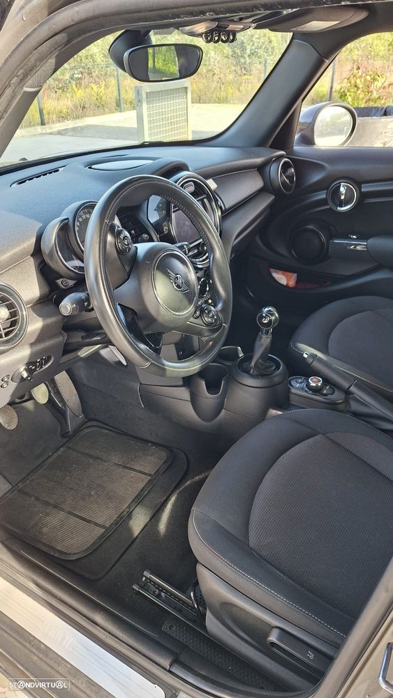 MINI 5 Portas One D - 13