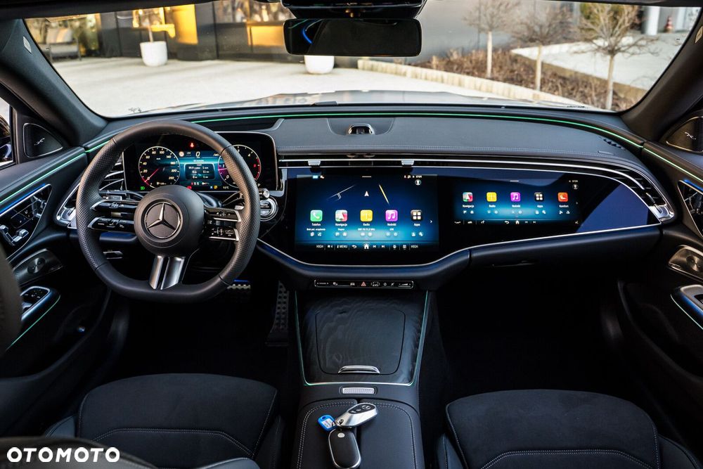 Mercedes-Benz Klasa E - 19