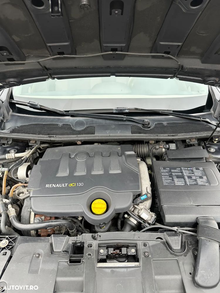 Renault Megane Sedan 1.9dCi Privilege - 14
