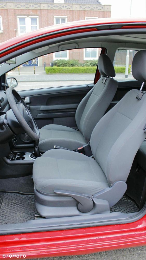 Volkswagen Fox 1.2 - 19