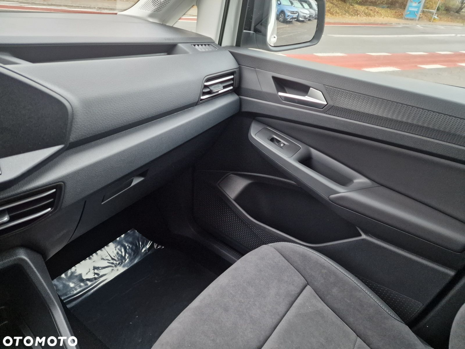 Volkswagen Caddy - 14