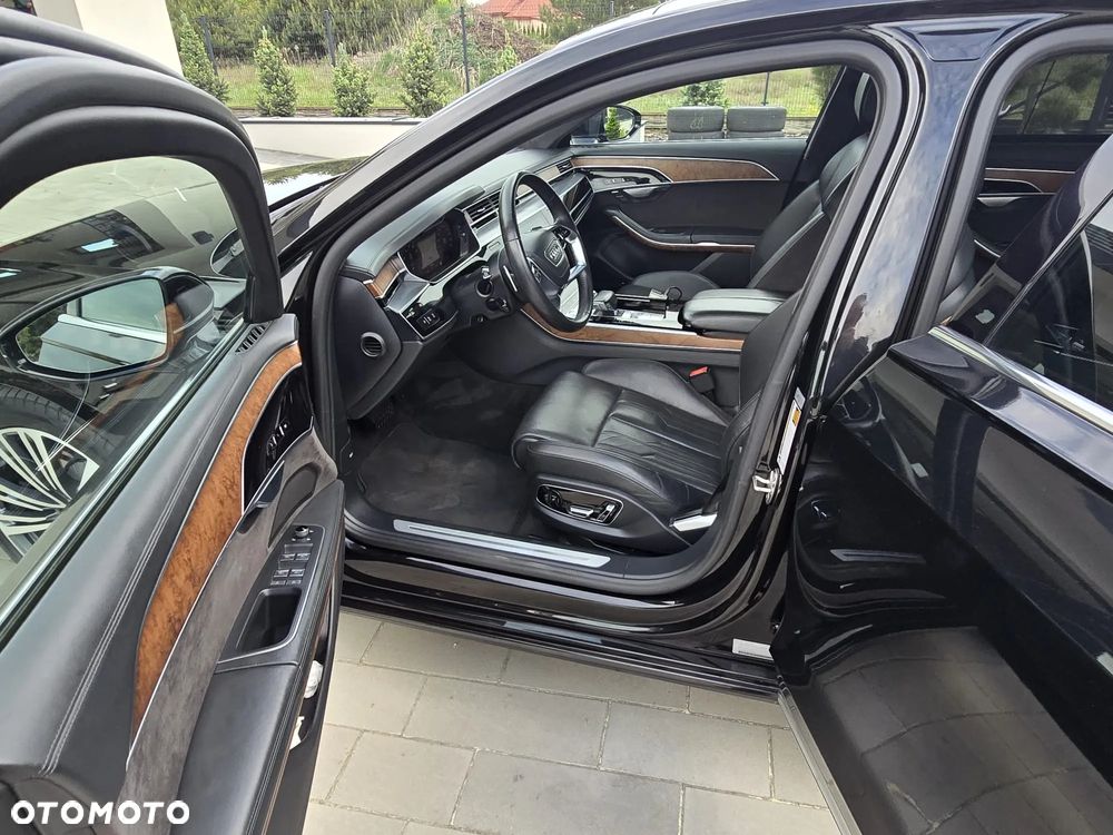 Audi A8 - 16
