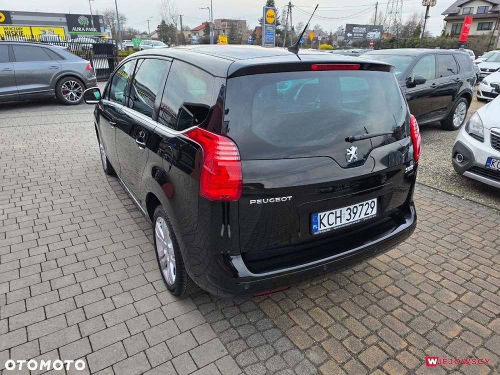 Peugeot 5008 - 9