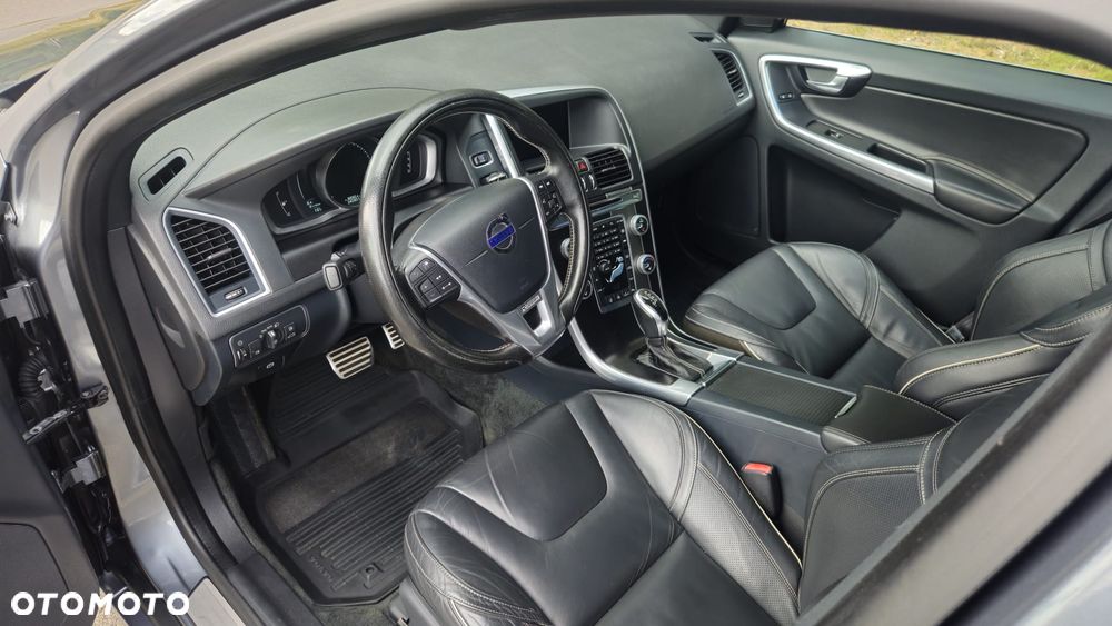 Volvo XC 60 D4 Drive-E R-Design Kinetic - 5