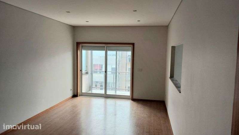 Apartamento T2 para arrendar - Grande imagem: 3/10