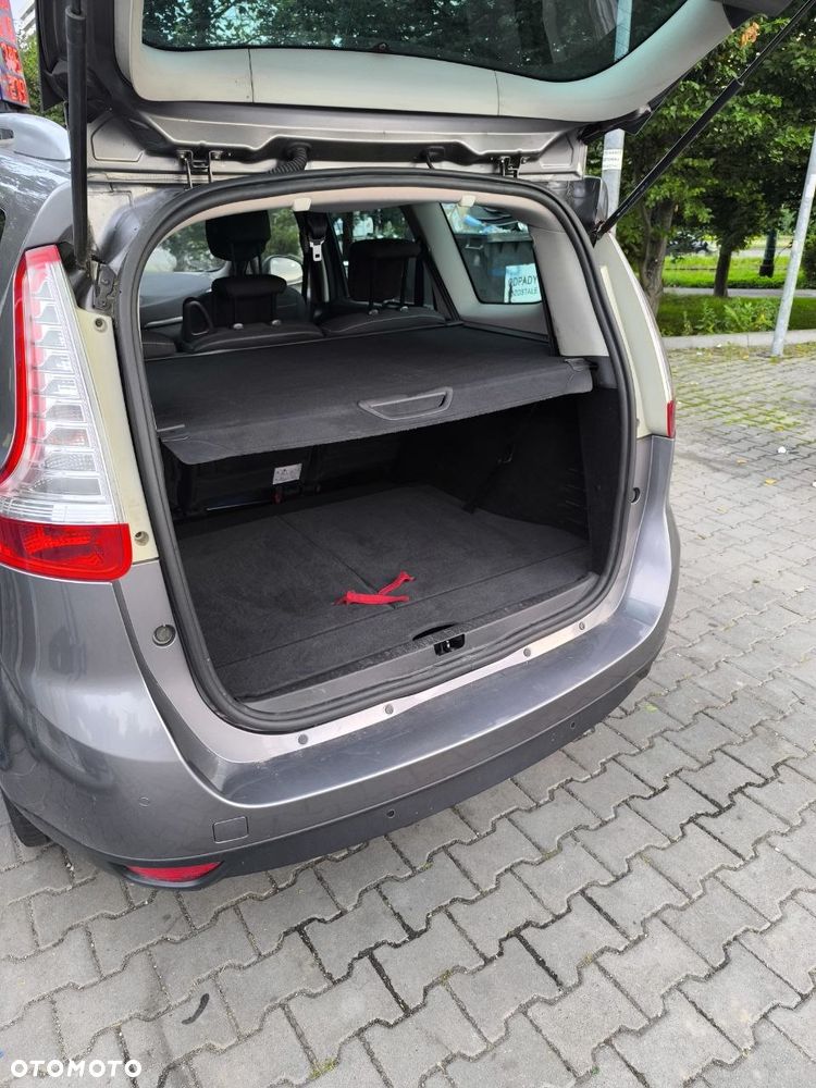 Renault Scenic 1.5 dCi Limited - 14