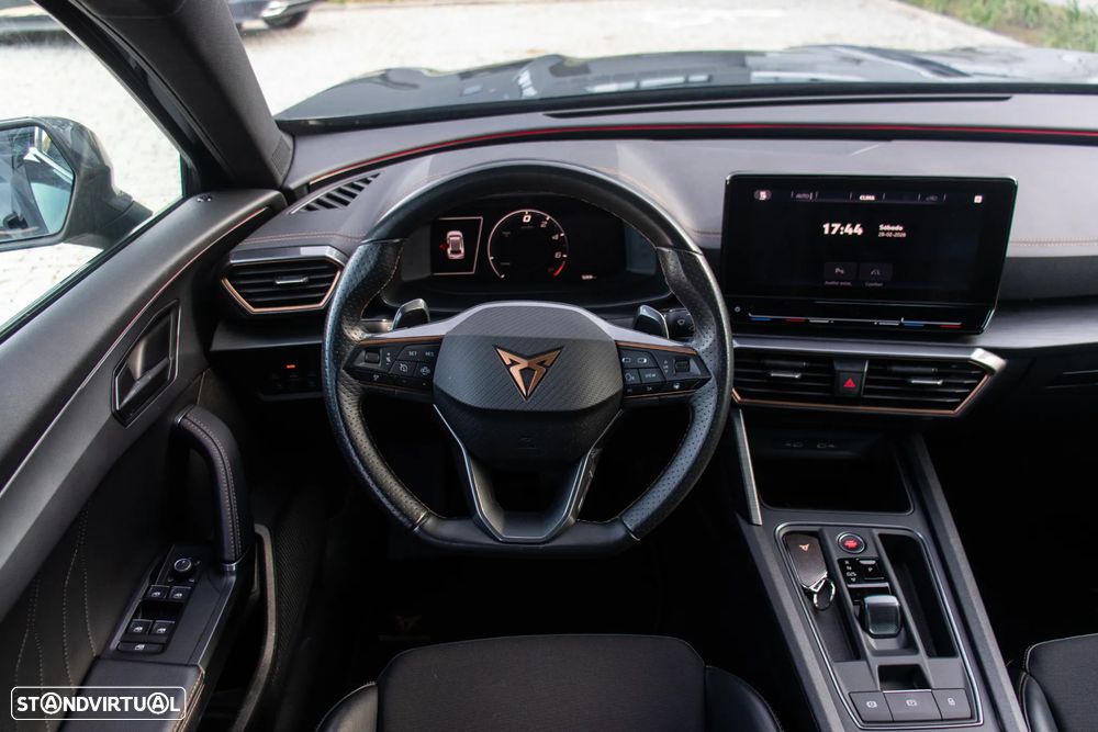 Cupra Formentor 1.4 e-Hybrid DSG Priority - 10