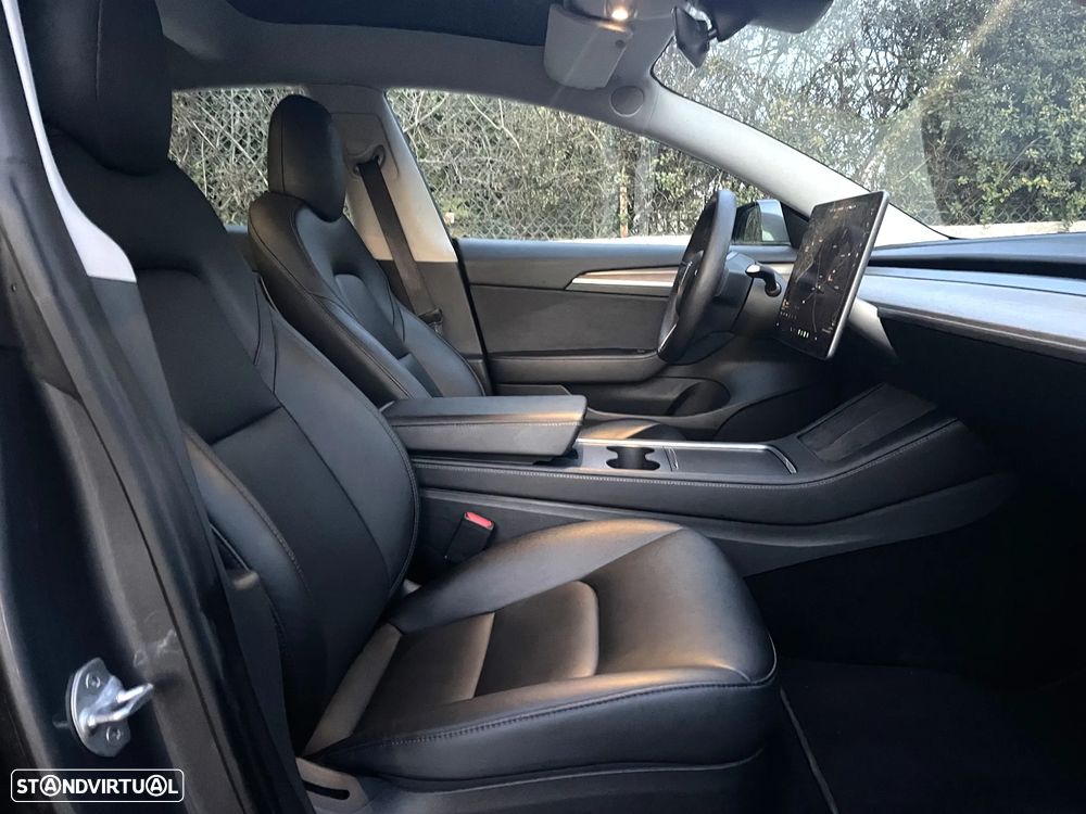 Tesla Model 3 Standard Range Plus RWD - 26