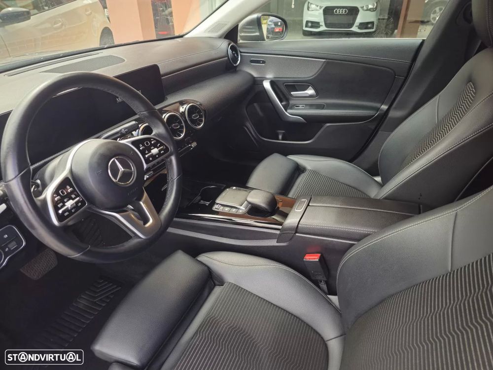 Mercedes-Benz CLA 250 e 8G-DCT Edition Progressive Line - 8