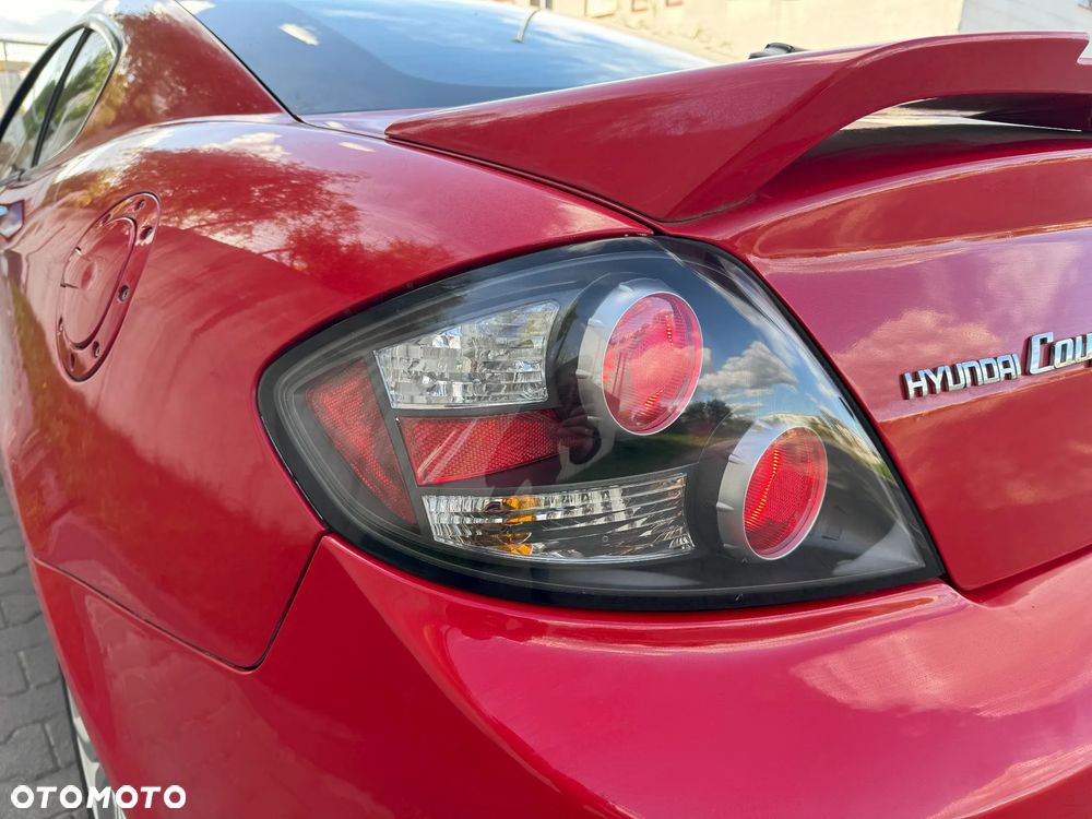 Hyundai Coupe 2.7 V6 GLS - 24