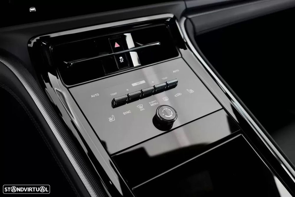 Porsche Panamera 4 E-Hybrid - 14