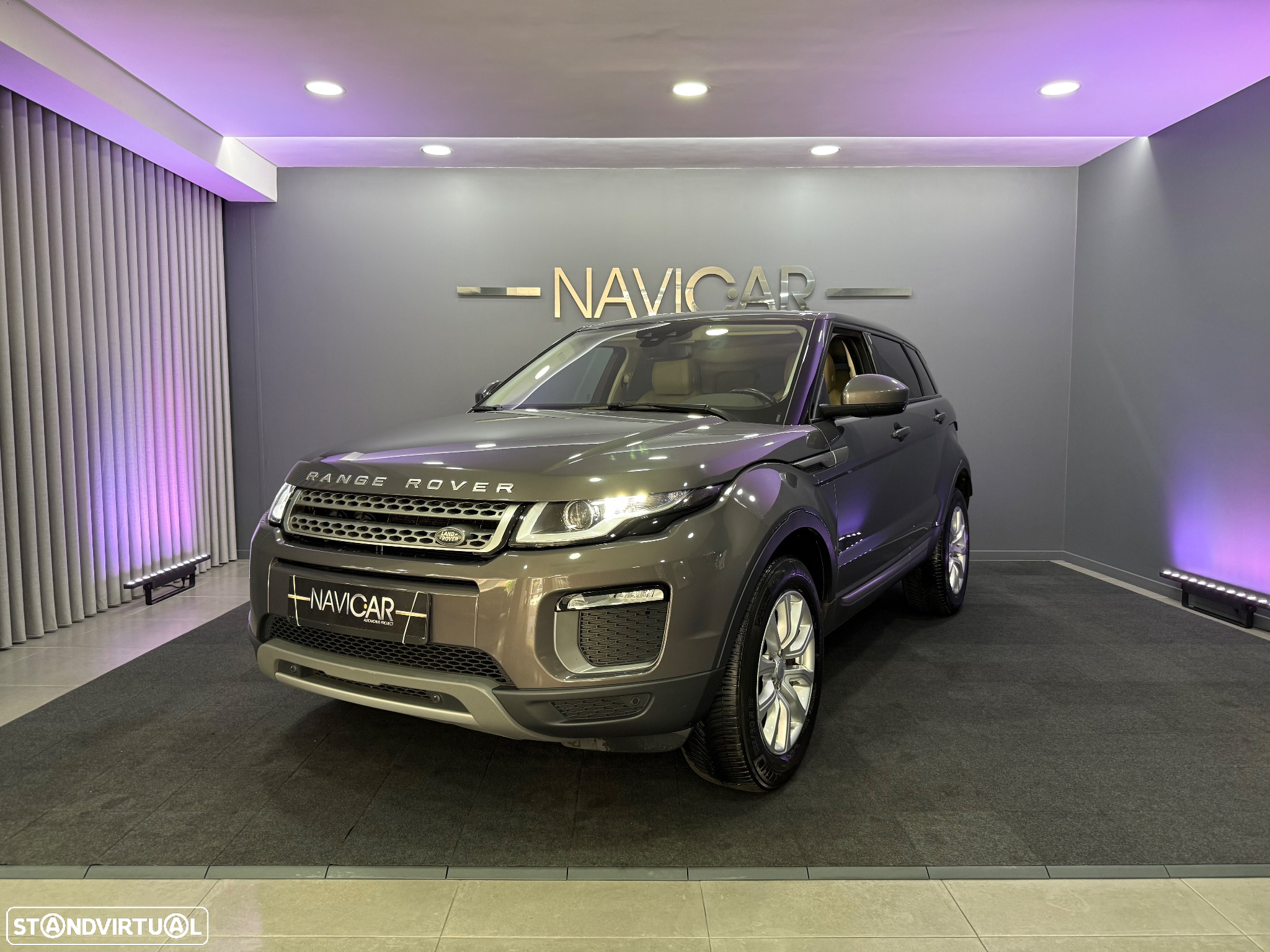 Land Rover Range Rover Evoque 2.0 eD4 SE Dynamic - 2