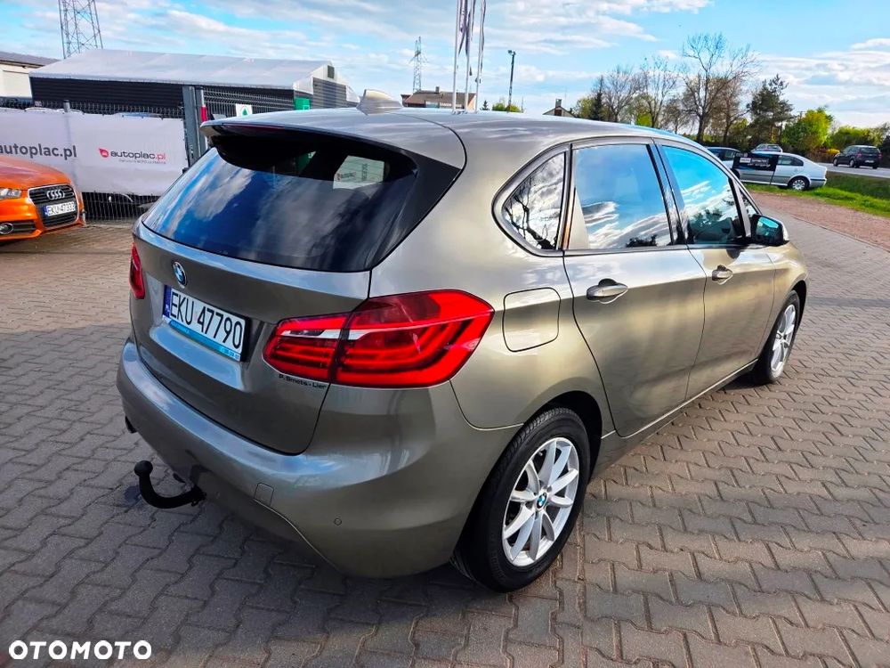 BMW Seria 2 218i Luxury Line - 9