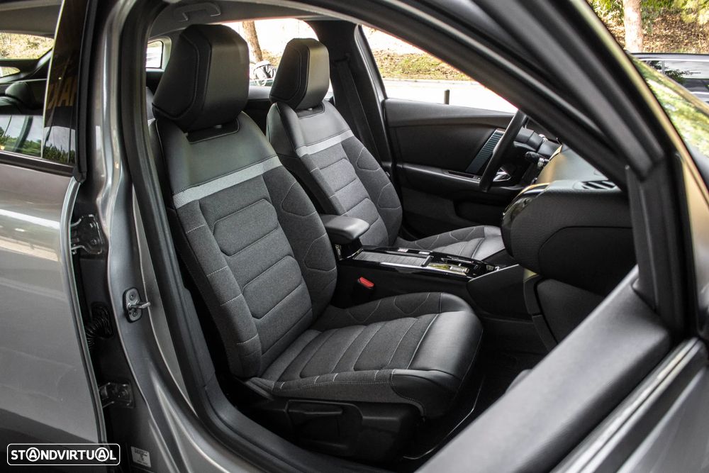 Citroën e-C4 50 kWh Shine - 28