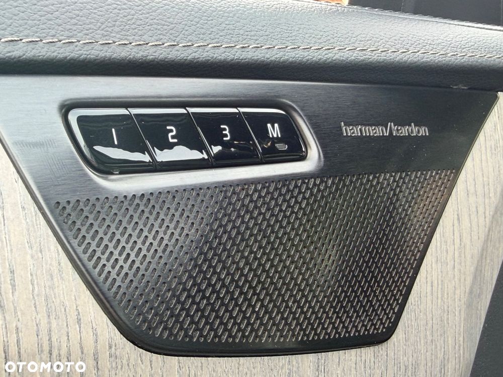 Volvo XC 90 B5 D AWD Inscription - 21