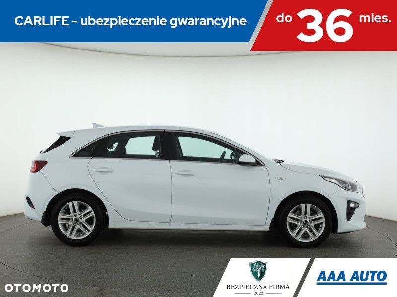 Kia Ceed - 8