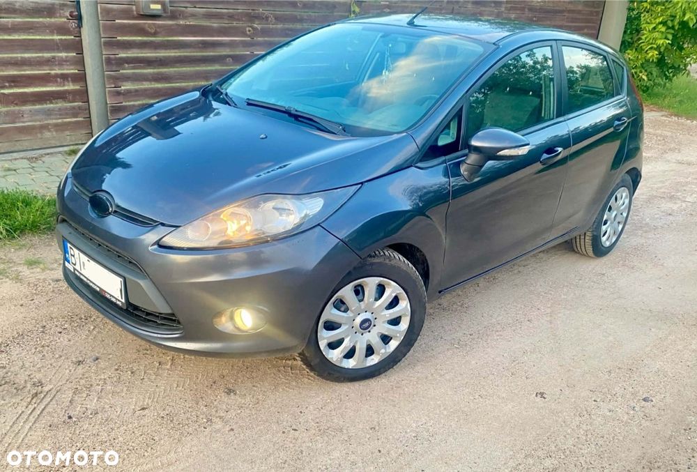 Ford Fiesta - 4