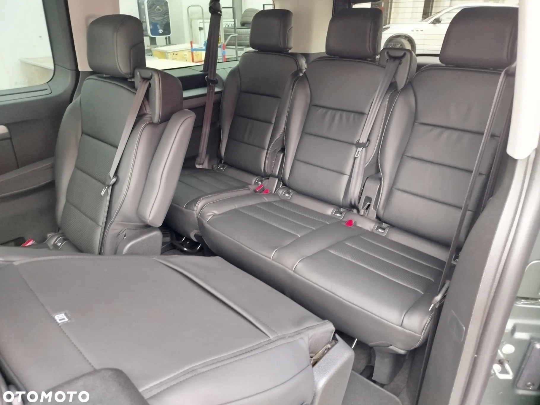Toyota Proace Verso 2.0 D4-D Long VIP - 19