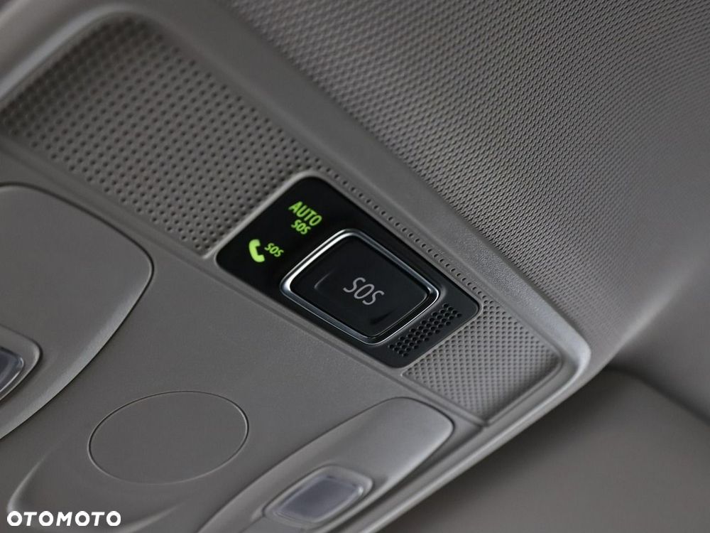 Renault Arkana E-TECH Full 145 Evolution - 36