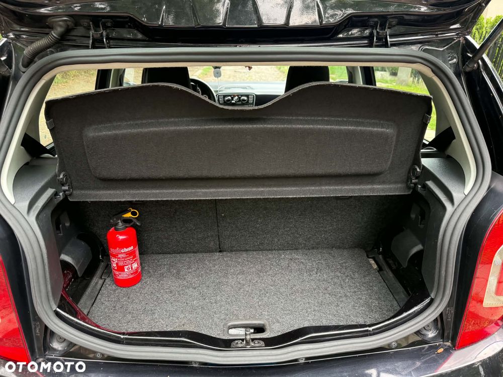 Volkswagen up! 1.0 high - 15