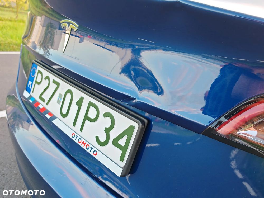 Tesla Model 3 Standard Range Plus - 16
